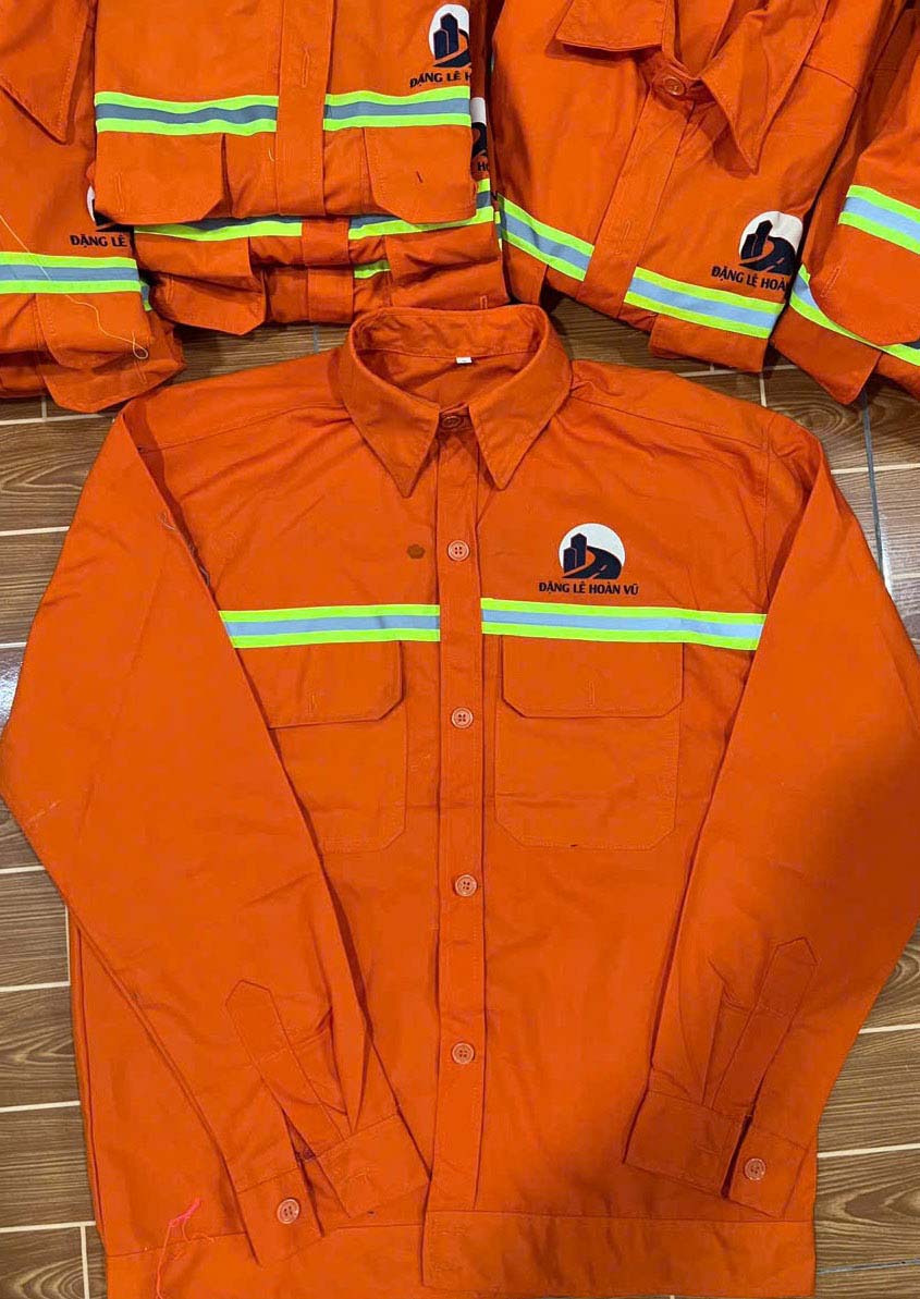 quần áo bảo hộ  áo chung với quần