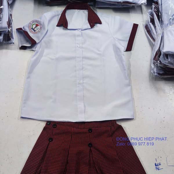 đồng phục tiểu học